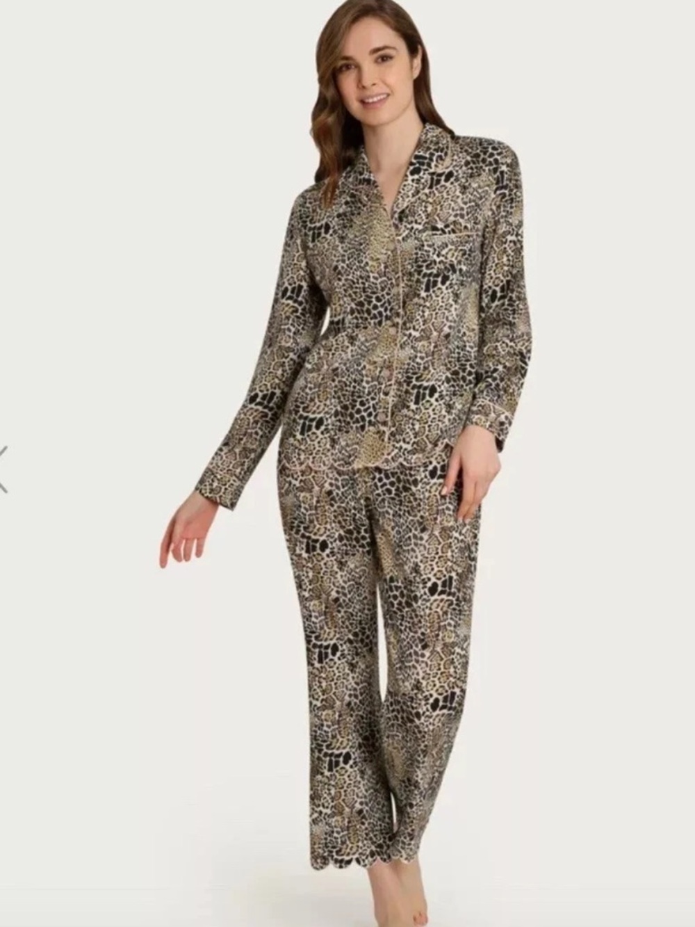 Letarte Luxe Animal Print Pajama Set Top And Bottom Pants Medium Scalloped 2pc